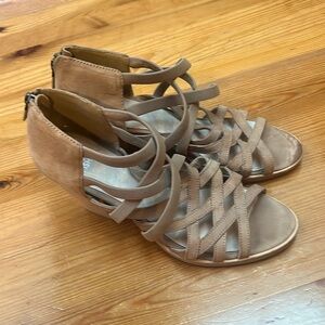Eileen Fisher Cage Strap Heeled Sandal Shoes size 8